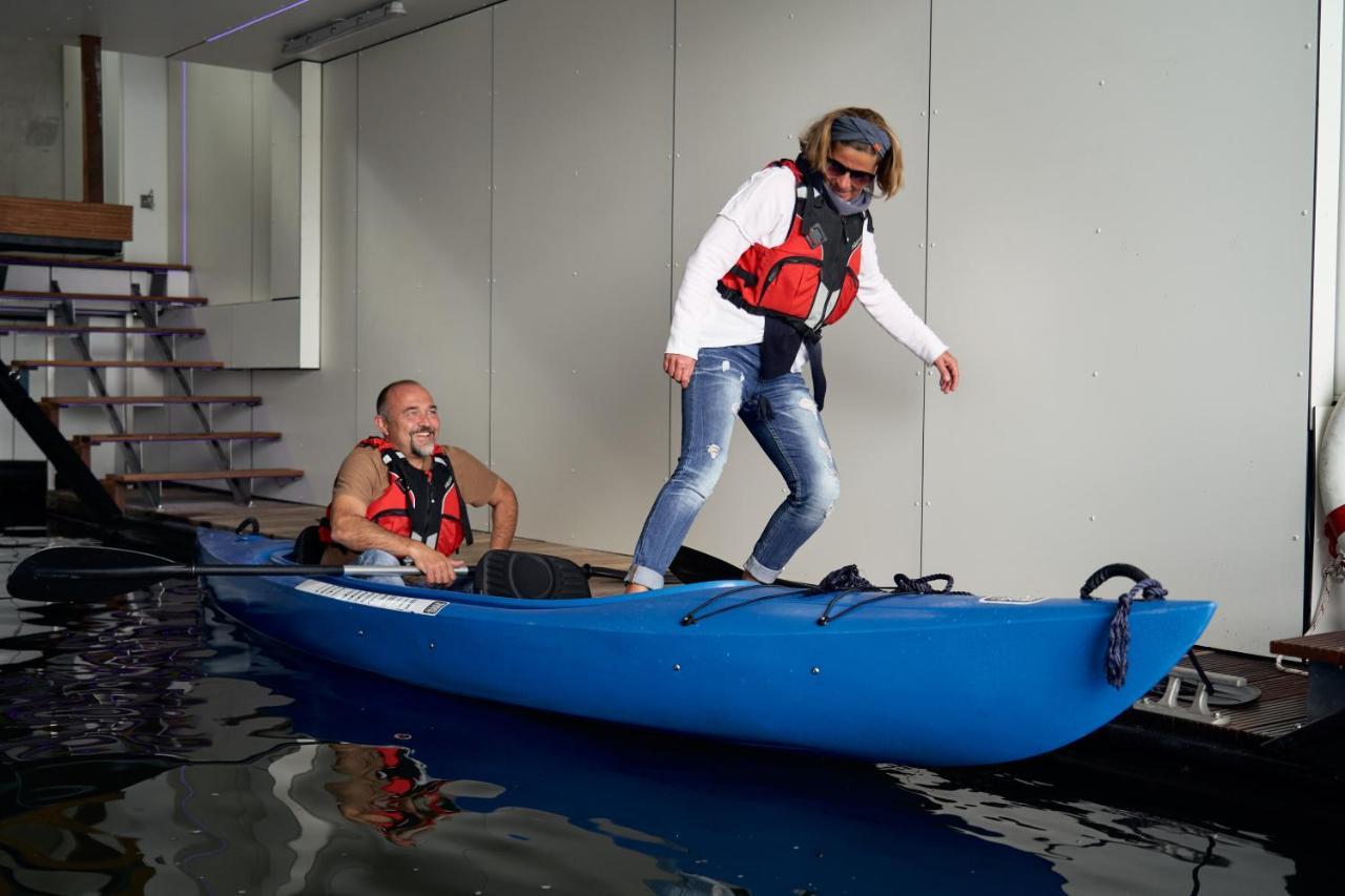 Nomad Water Lodge Harderwijk Bagian luar foto
